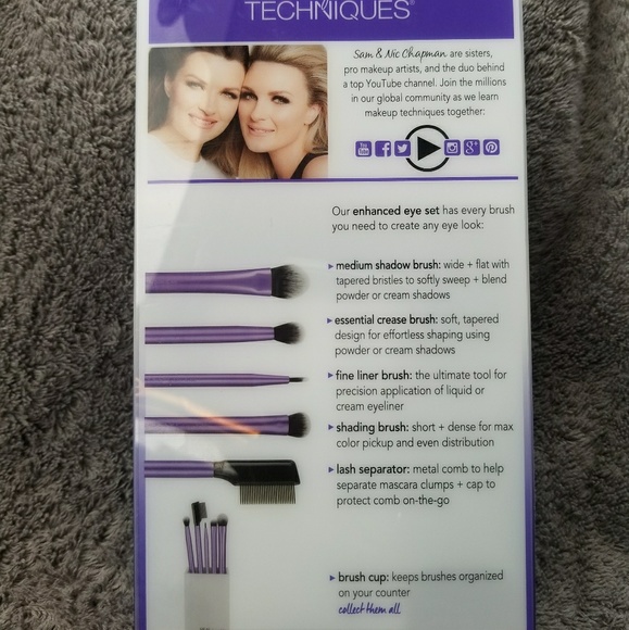 Real Techniques Eye Enhanced Starter Set - Picture 2 of 3